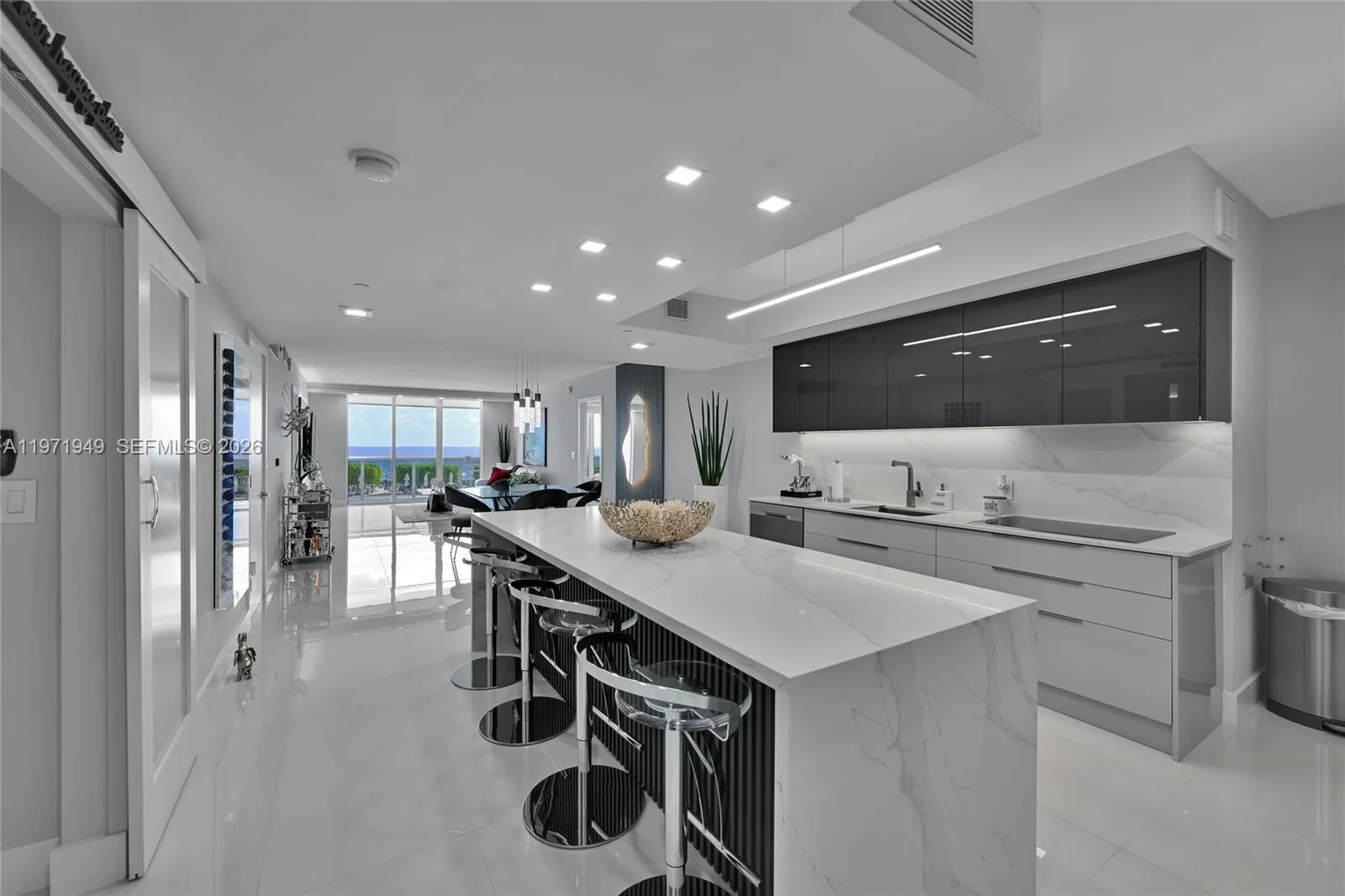 1800 S Ocean Dr # 803, Hallandale Beach, FL 33009