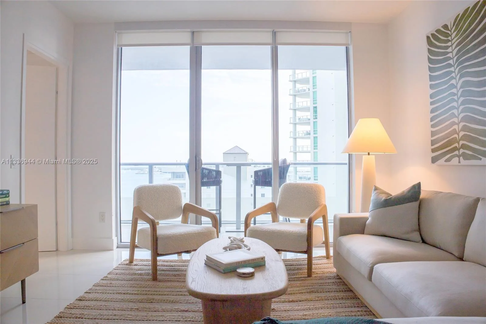 1300 Brickell Bay Dr # 1608, Miami, FL 33131