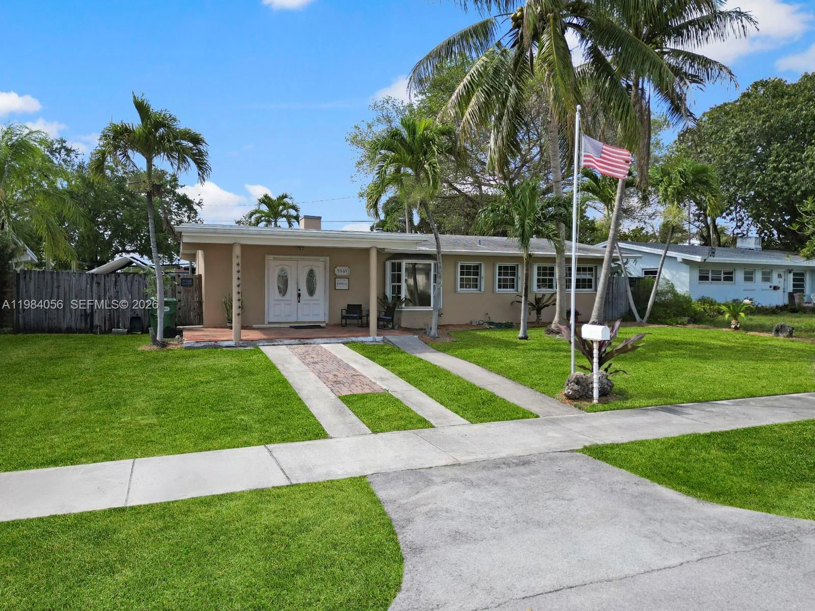 9365 Jamaica Dr, Cutler Bay, FL 33189