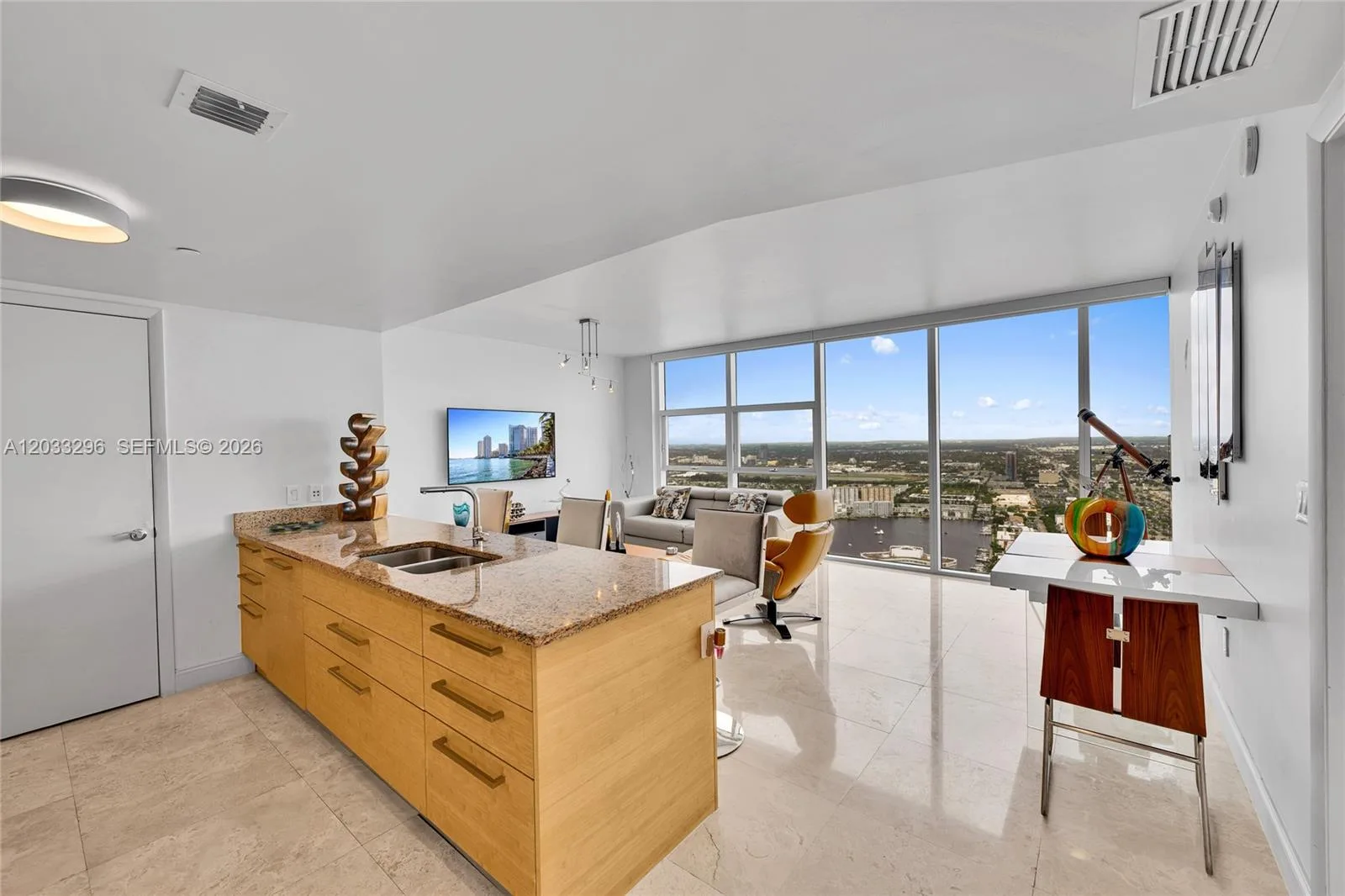 1830 S Ocean Dr # 4807, Hallandale Beach, FL 33009