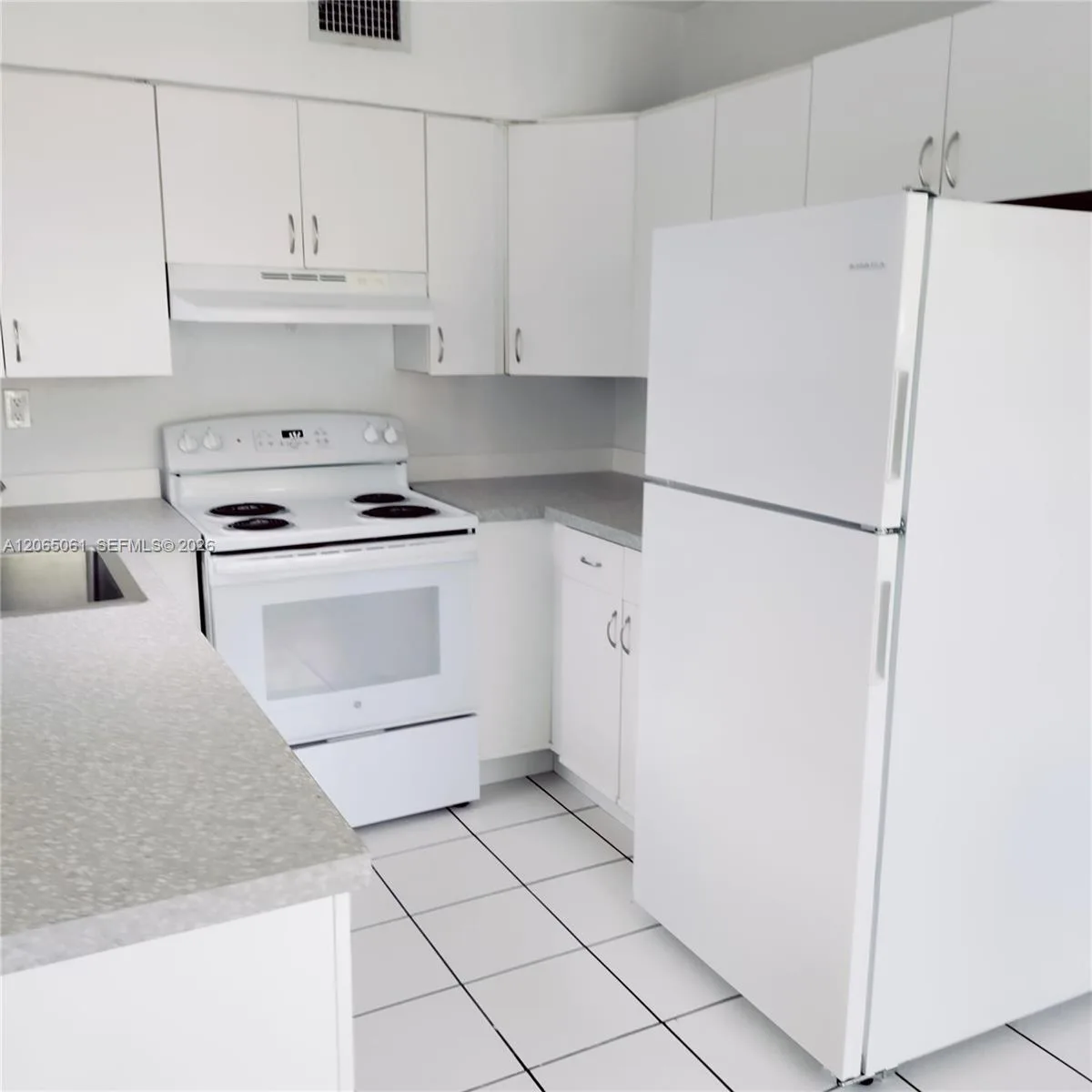 123-125 SW 19th Ave 1-3, Fort Lauderdale, FL 33312 photo 10
