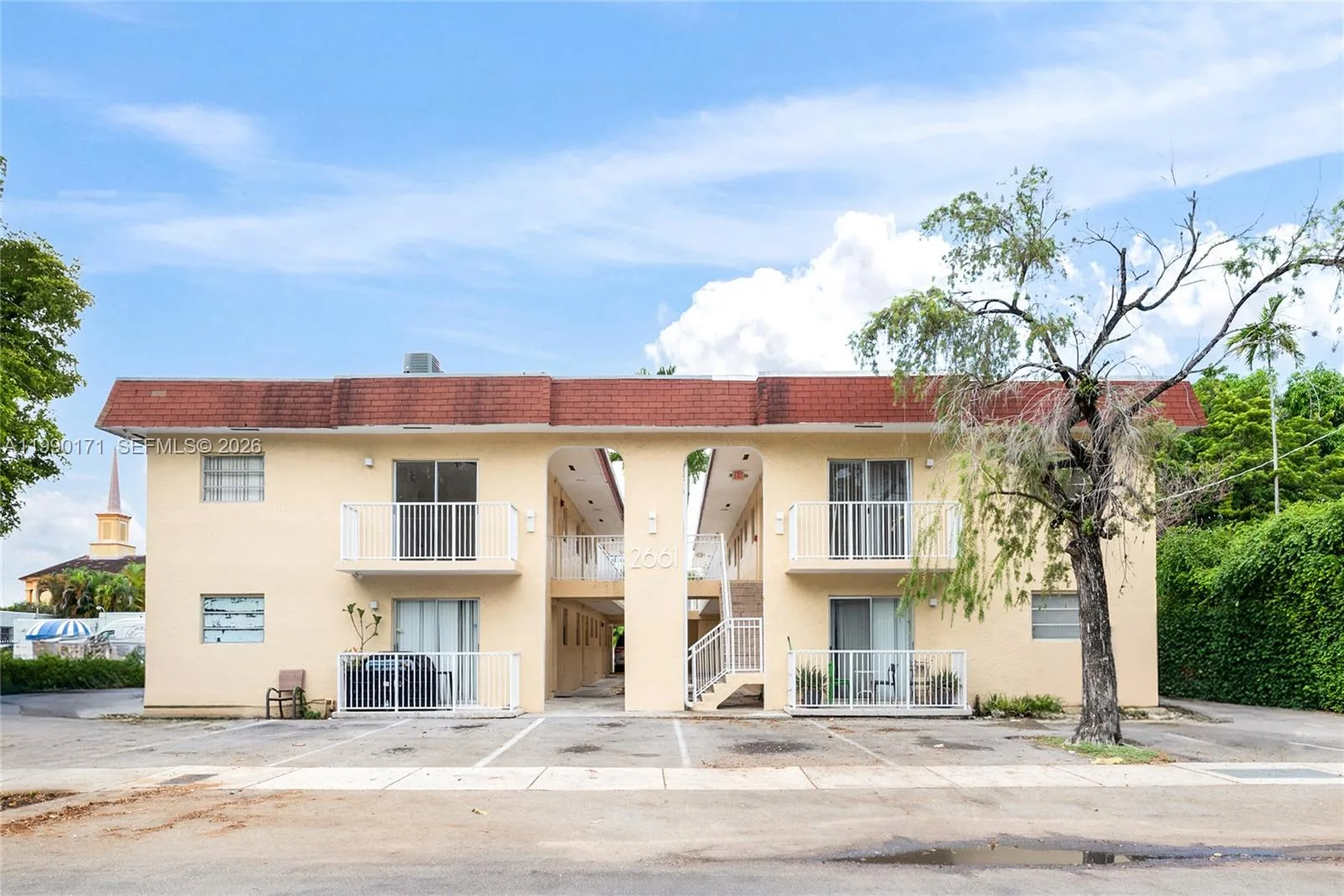 2661 SW 11th St # 8, Miami, FL 33135 photo 3