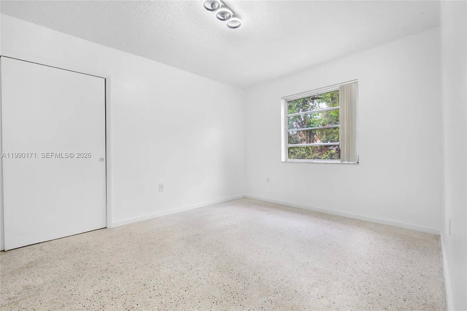 2661 SW 11th St # 8, Miami, FL 33135 photo 5