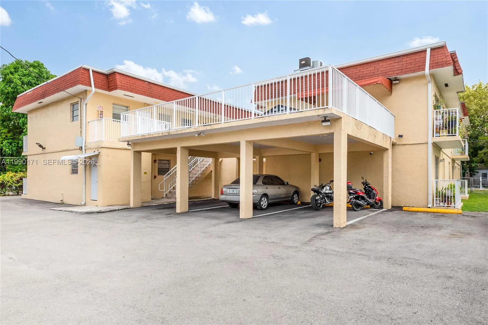 2661 SW 11th St # 8, Miami, FL 33135 photo 9