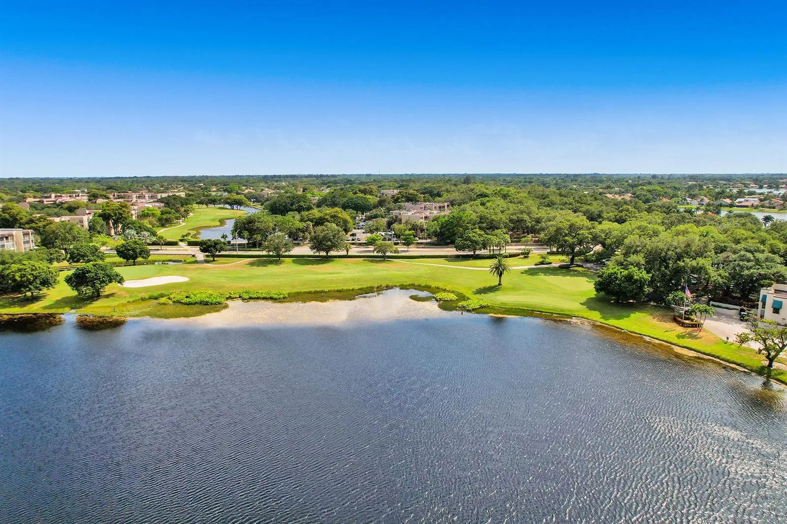 9230 Lagoon Place # 110, Davie, FL 33324