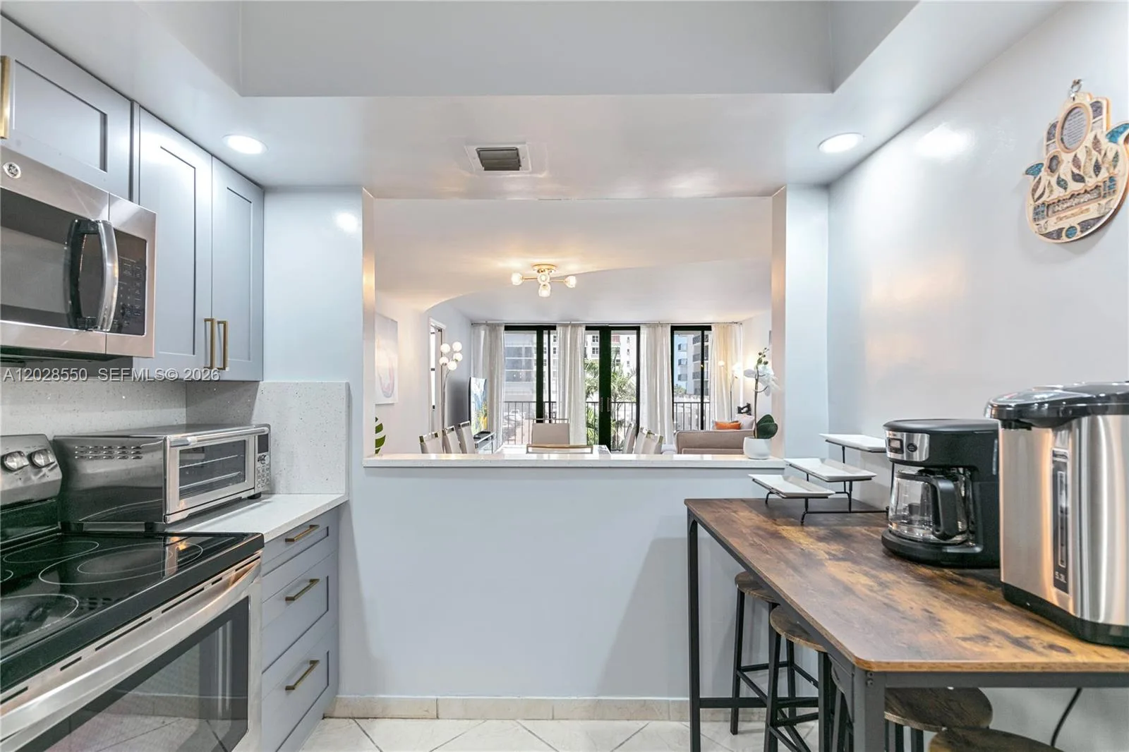 2401 S Ocean Dr # 404, Hollywood, FL 33019 photo 11