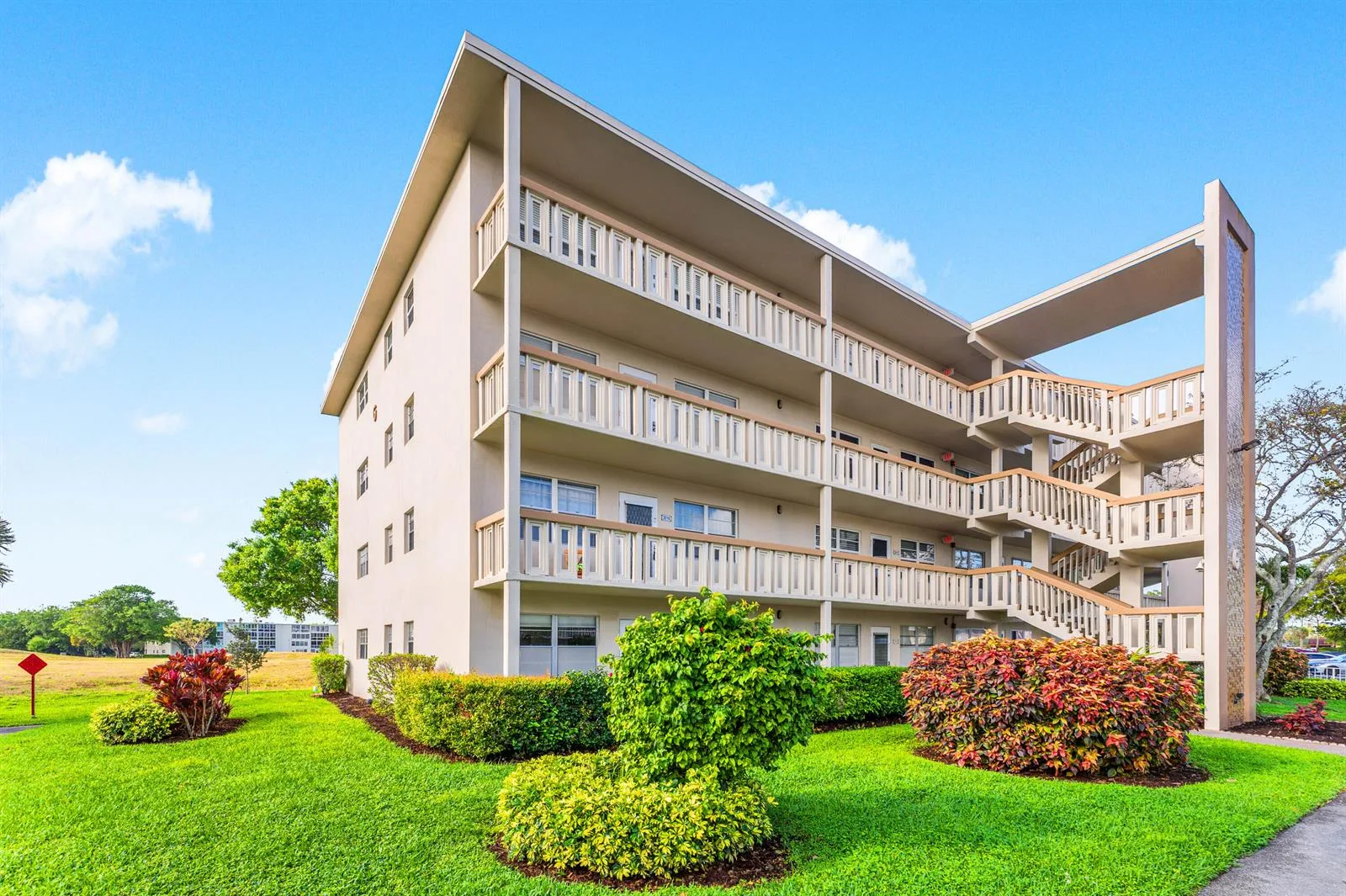 2016 Ventnor Crescent # G, Deerfield Beach, FL 33442