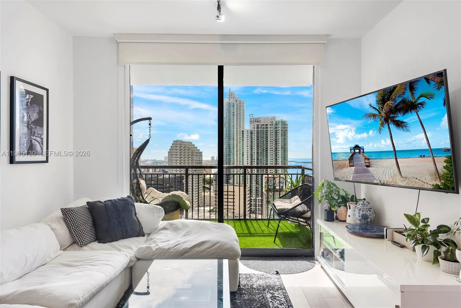 999 SW 1st Ave # 2908, Miami, FL 33130