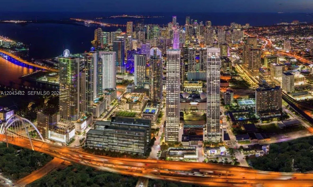 20 NE 11th St # 4902, Miami, FL 33132