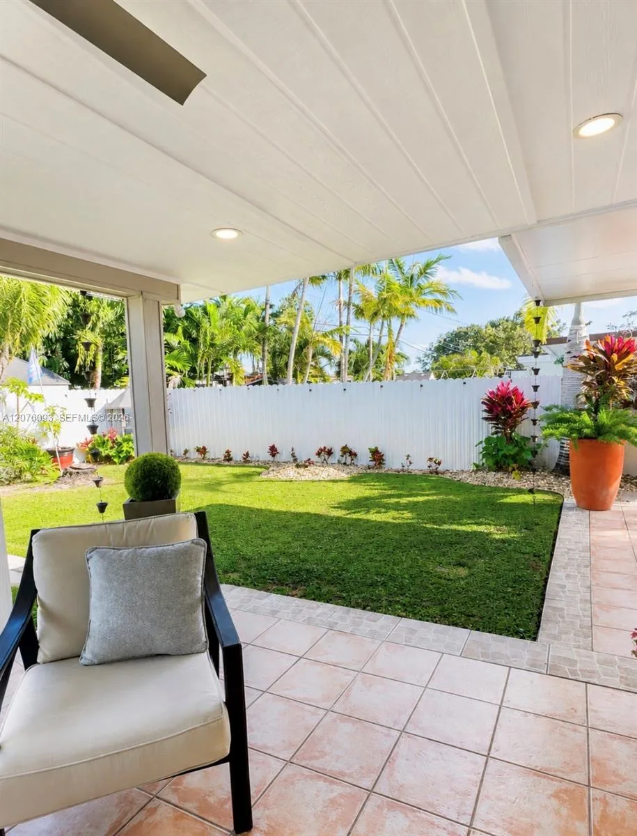 5505 W 14th Ln # 0, Hialeah, FL 33012 photo 10