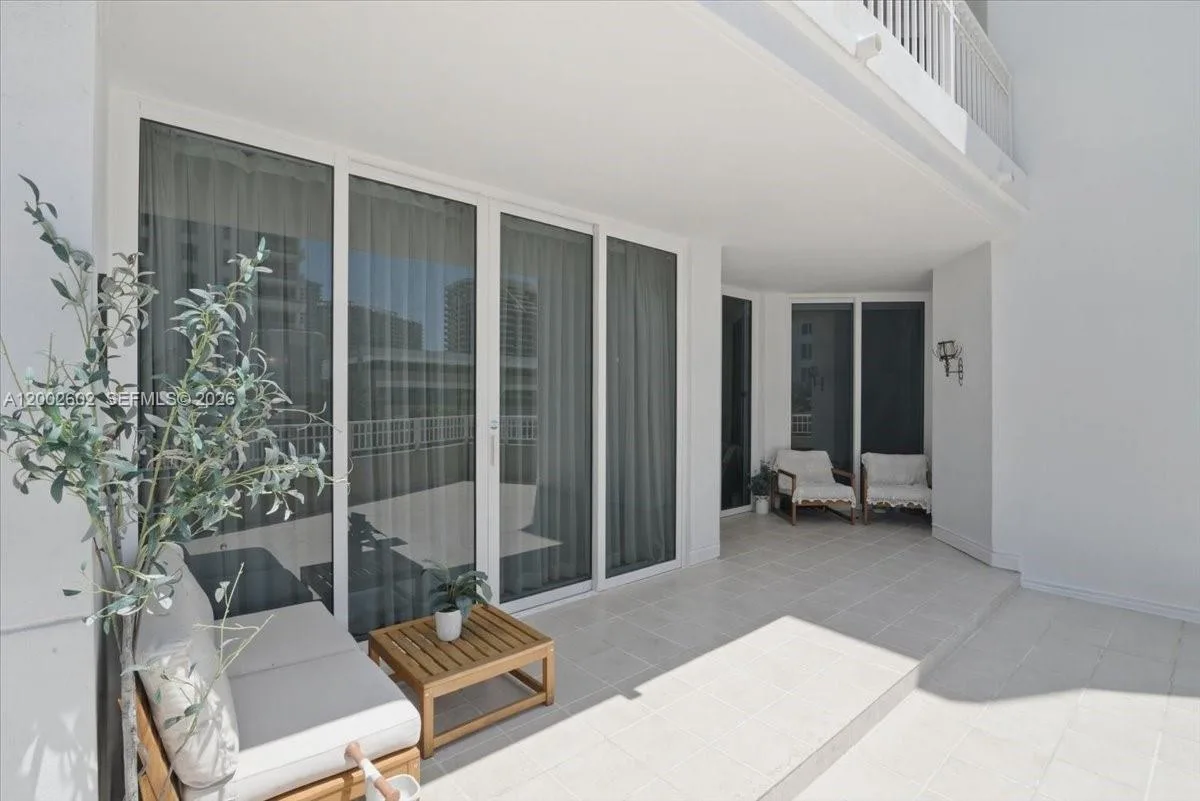 801 Brickell Key Blvd # 409, Miami, FL 33131 photo 2