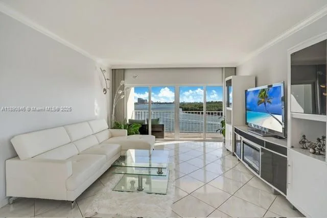 500 Bayview Dr # 622, Sunny Isles Beach, FL 33160 photo 3