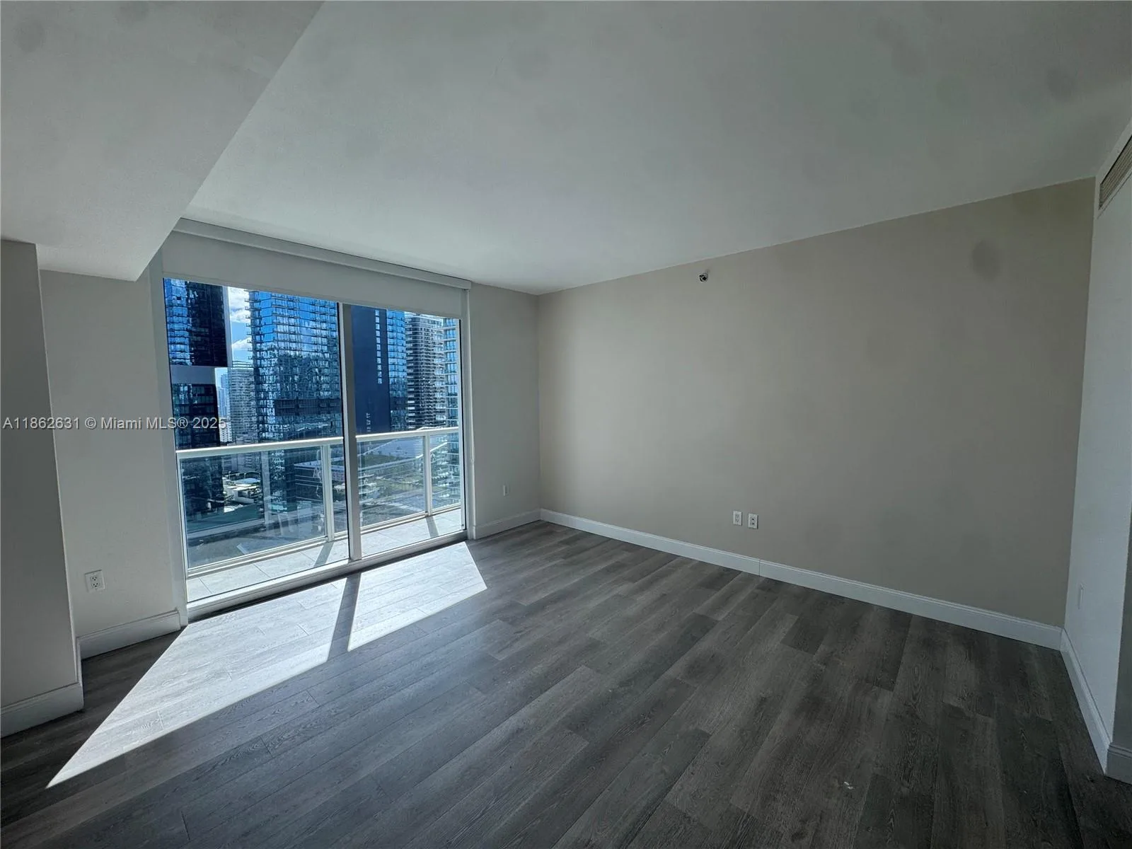 55 SE 6th St # 3004, Miami, FL 33131 photo 13