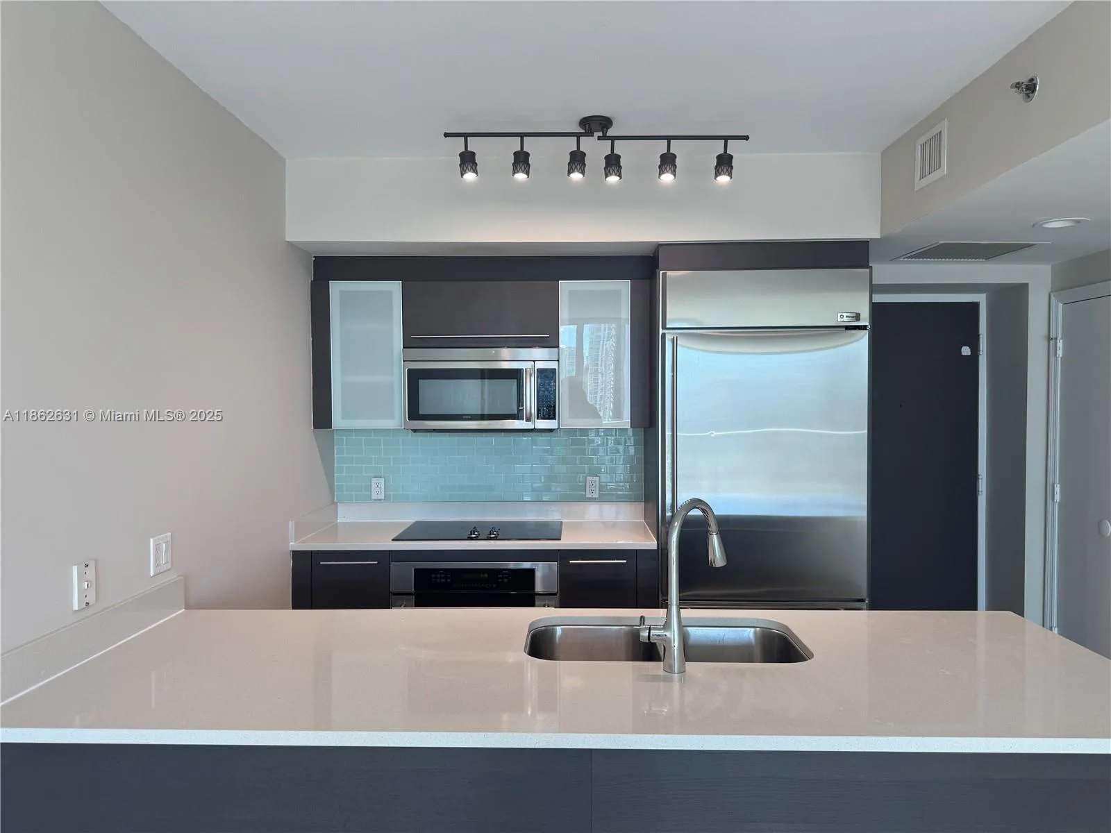 55 SE 6th St # 3004, Miami, FL 33131 photo 5