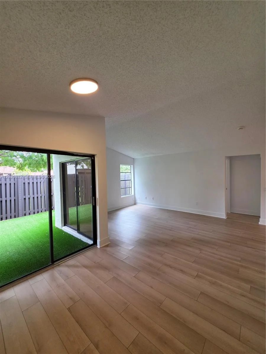 15240 SW 45th Ter # 54F, Miami, FL 33185 photo 12