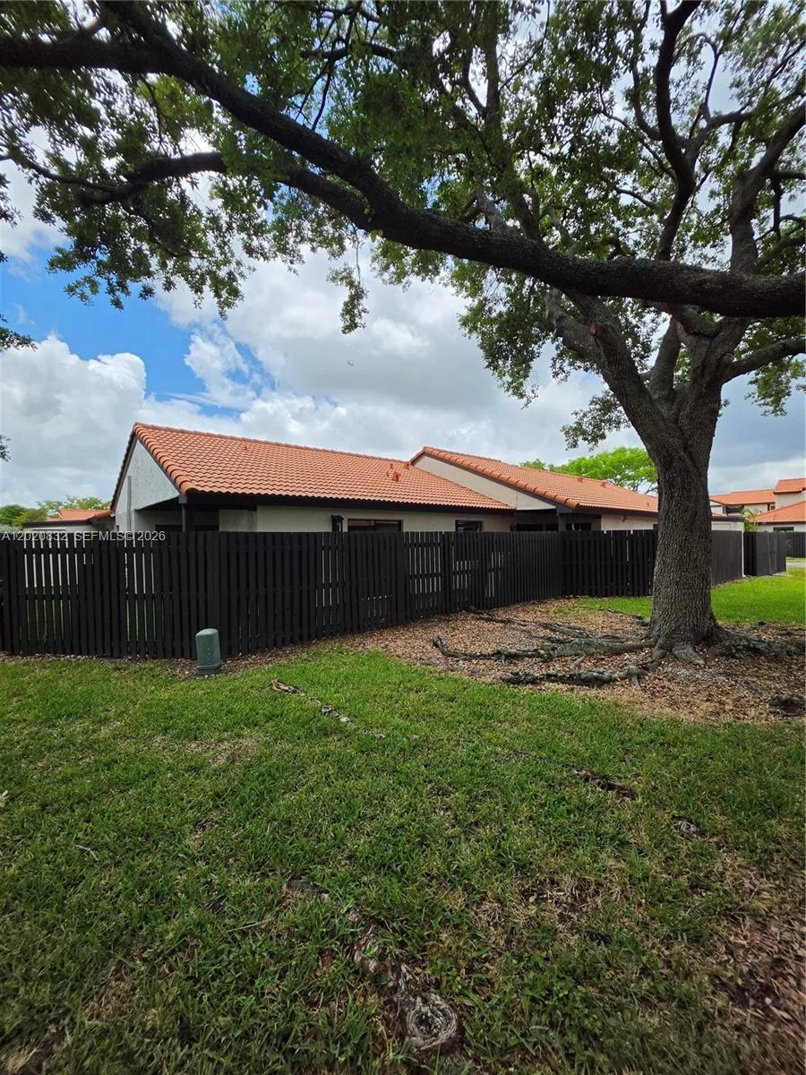 15240 SW 45th Ter # 54F, Miami, FL 33185 photo 8