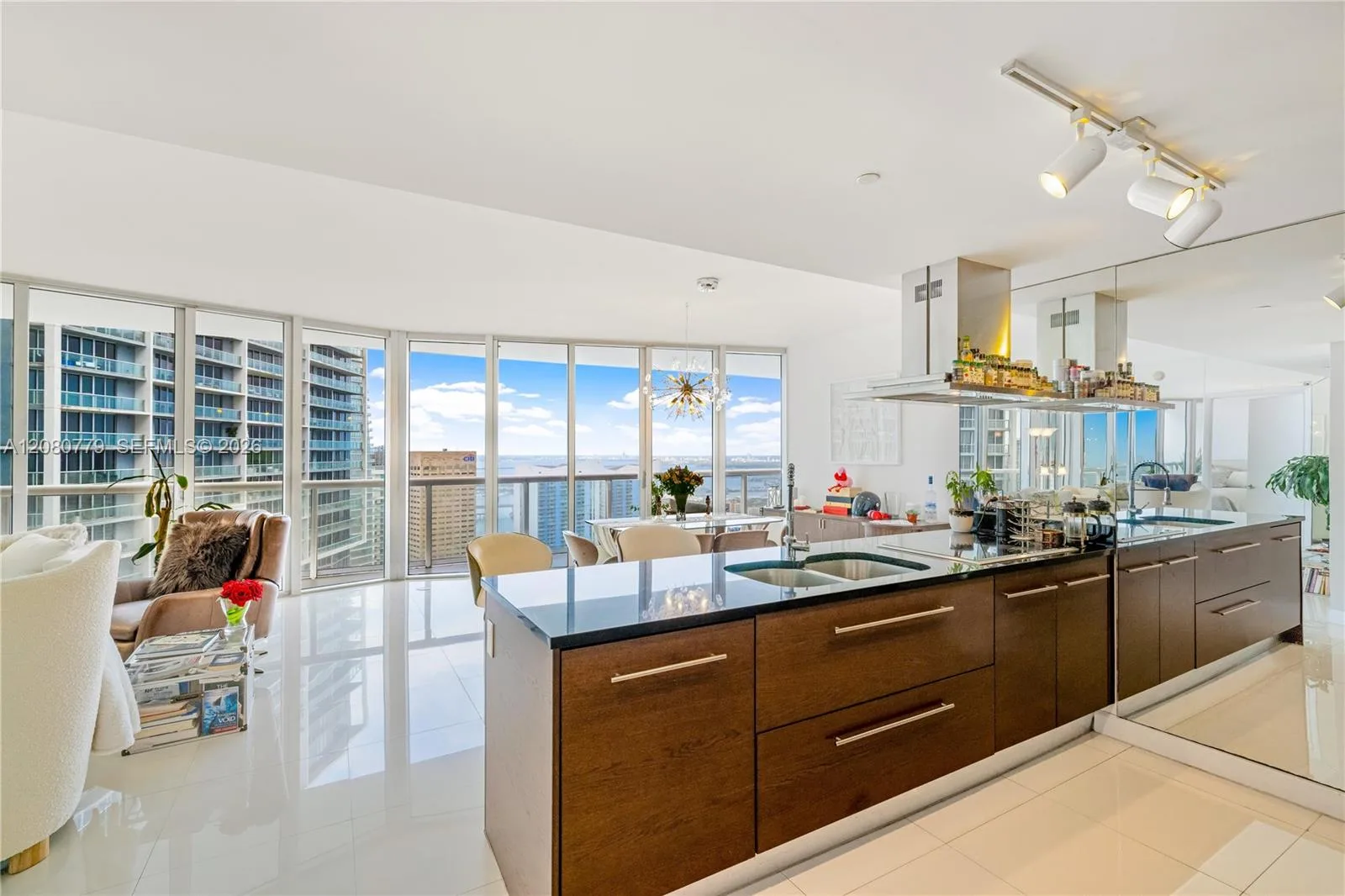495 Brickell Ave # 4704, Miami, FL 33131