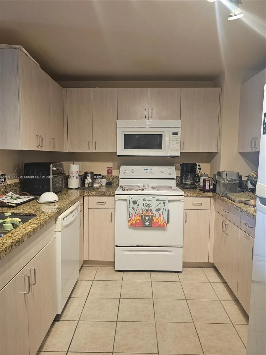 50 Menores Ave # 828, Coral Gables, FL 33134 photo 13