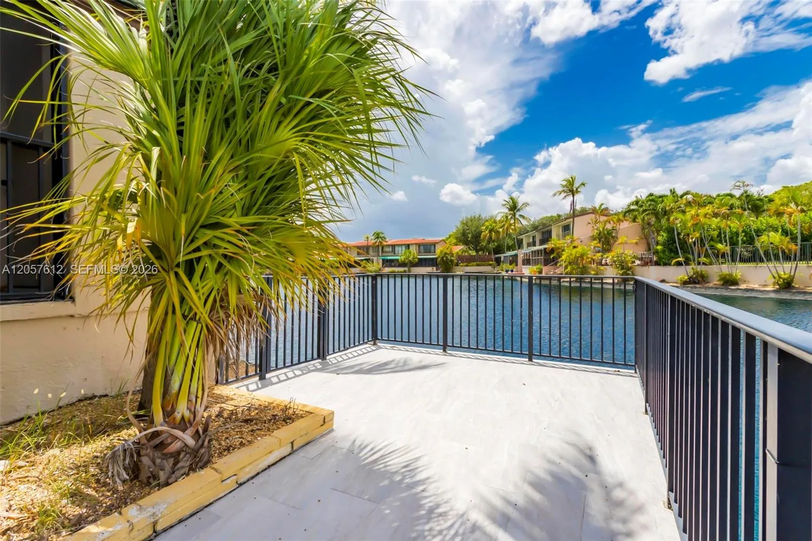 8350 Dundee Ter, Miami Lakes, FL 33016 photo 2