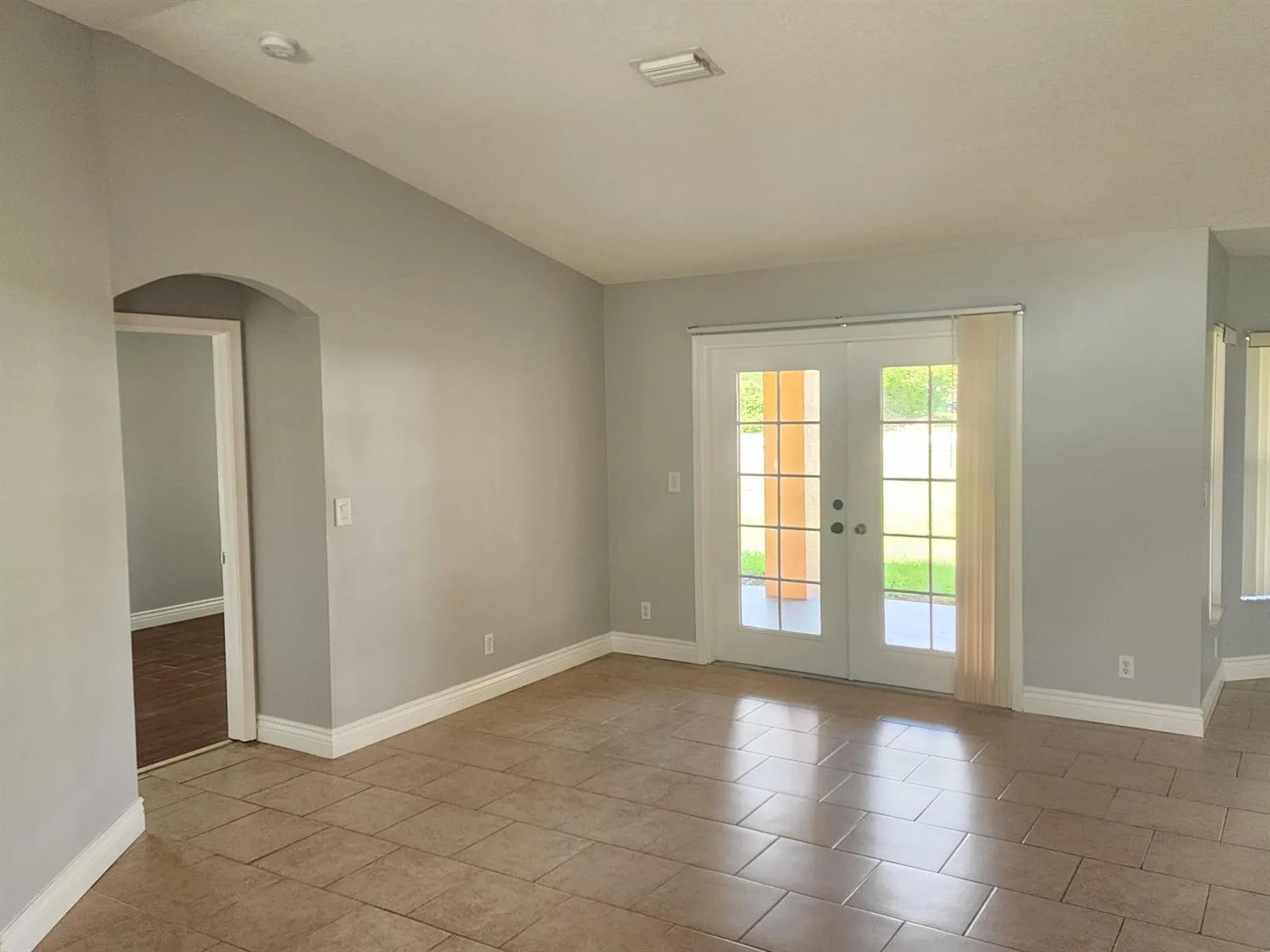 425 SW Mccomb Avenue, Port St. Lucie, FL 34953 — zdjęcie 3