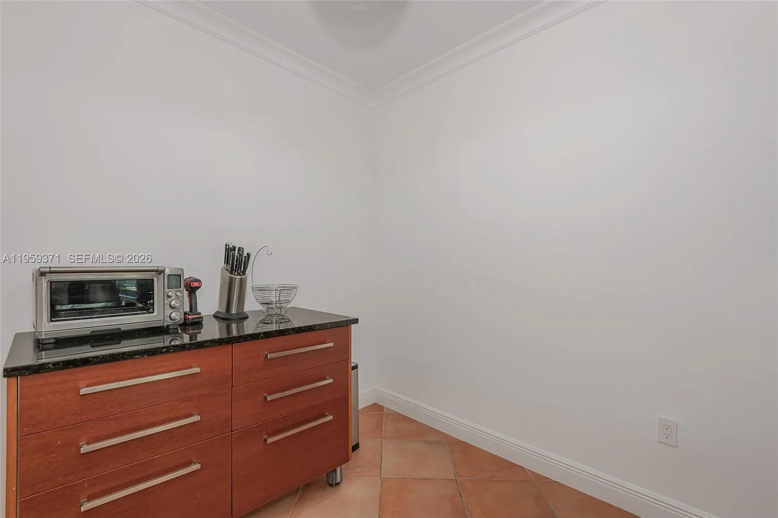 1850 S Ocean Dr # 408, Hallandale Beach, FL 33009 photo 10