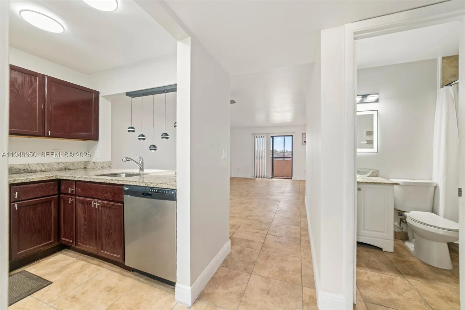 880 NE 207th Ter # 202-10, Miami, FL 33179