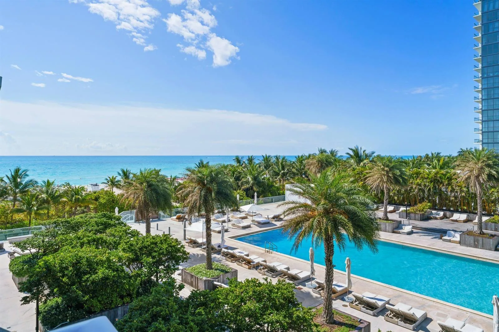 2301 COLLINS Avenue # 407, Miami Beach, FL 33139