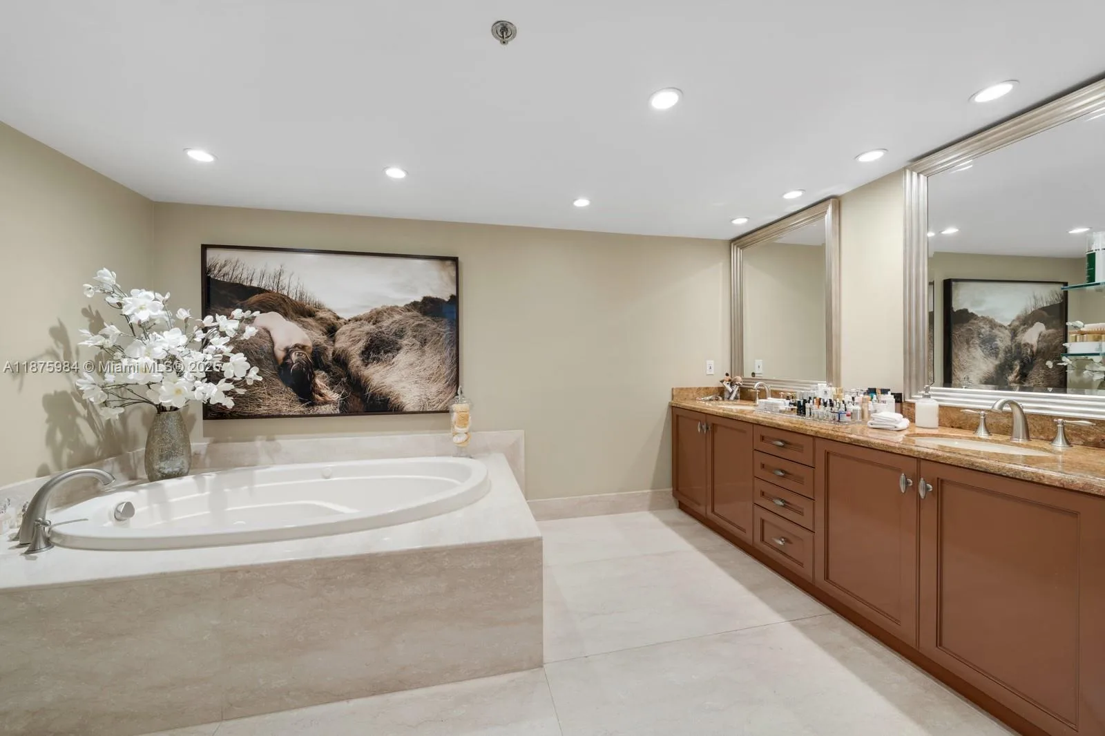 1581 Brickell Ave # 2105, Miami, FL 33129 photo 10