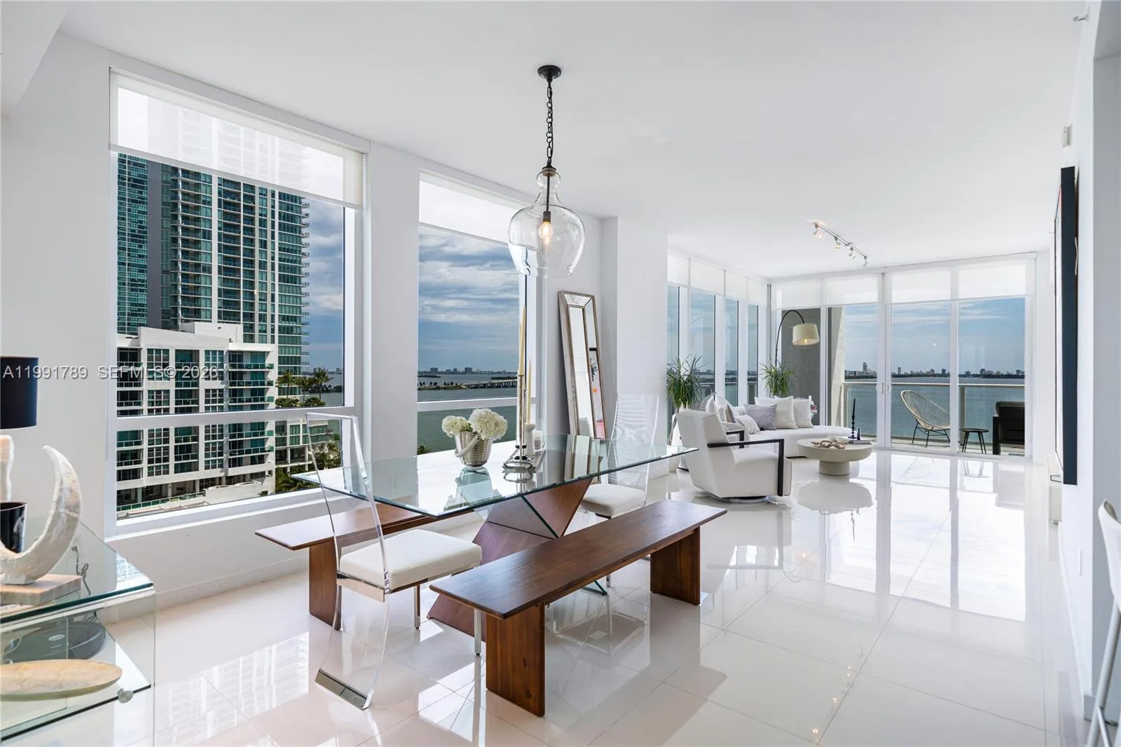 601 NE 27th St # 1007, Miami, FL 33137 photo 2