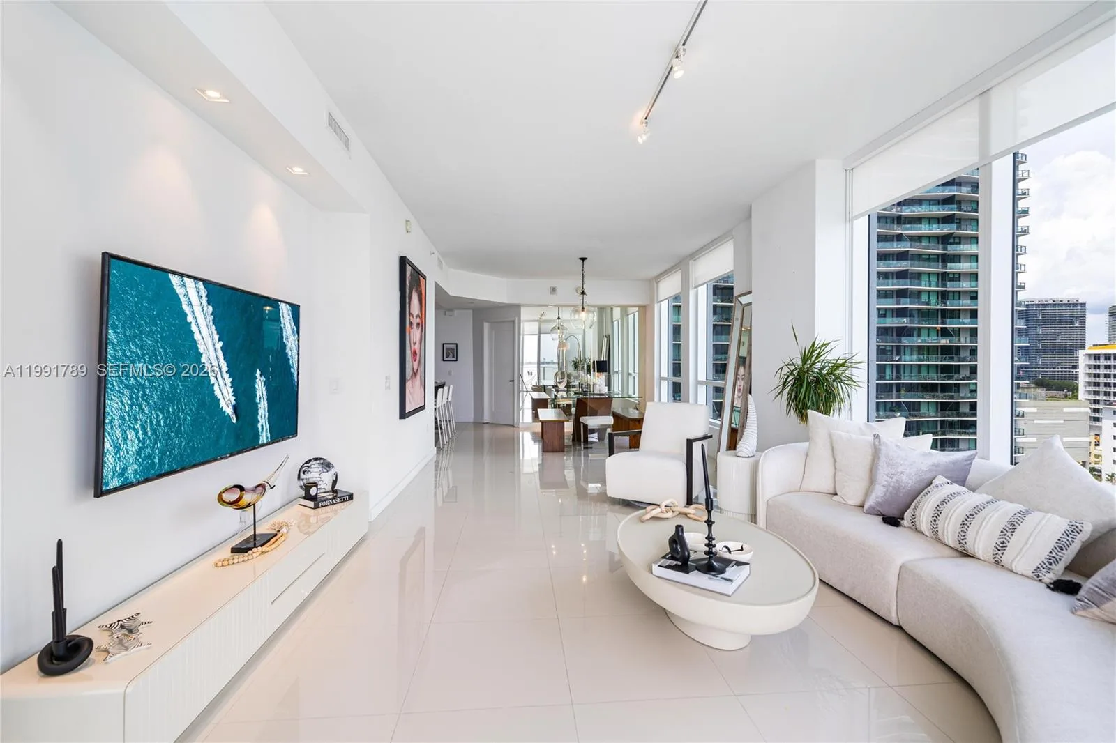 601 NE 27th St # 1007, Miami, FL 33137 photo 9