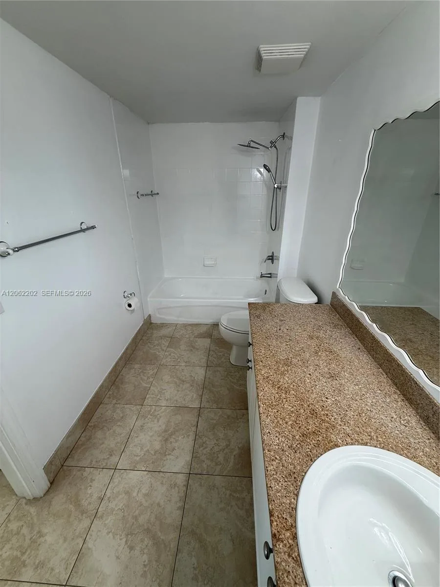 117 NW 42nd Ave # 602, Miami, FL 33126 photo 13