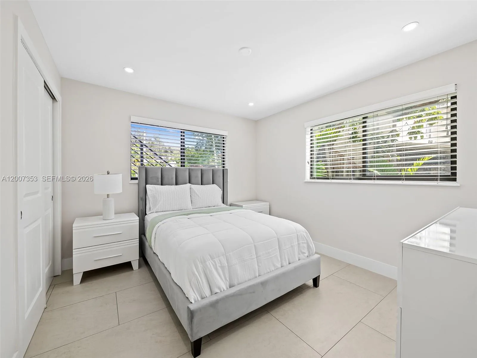 1305 SE 1st St, Fort Lauderdale, FL 33301 photo 9
