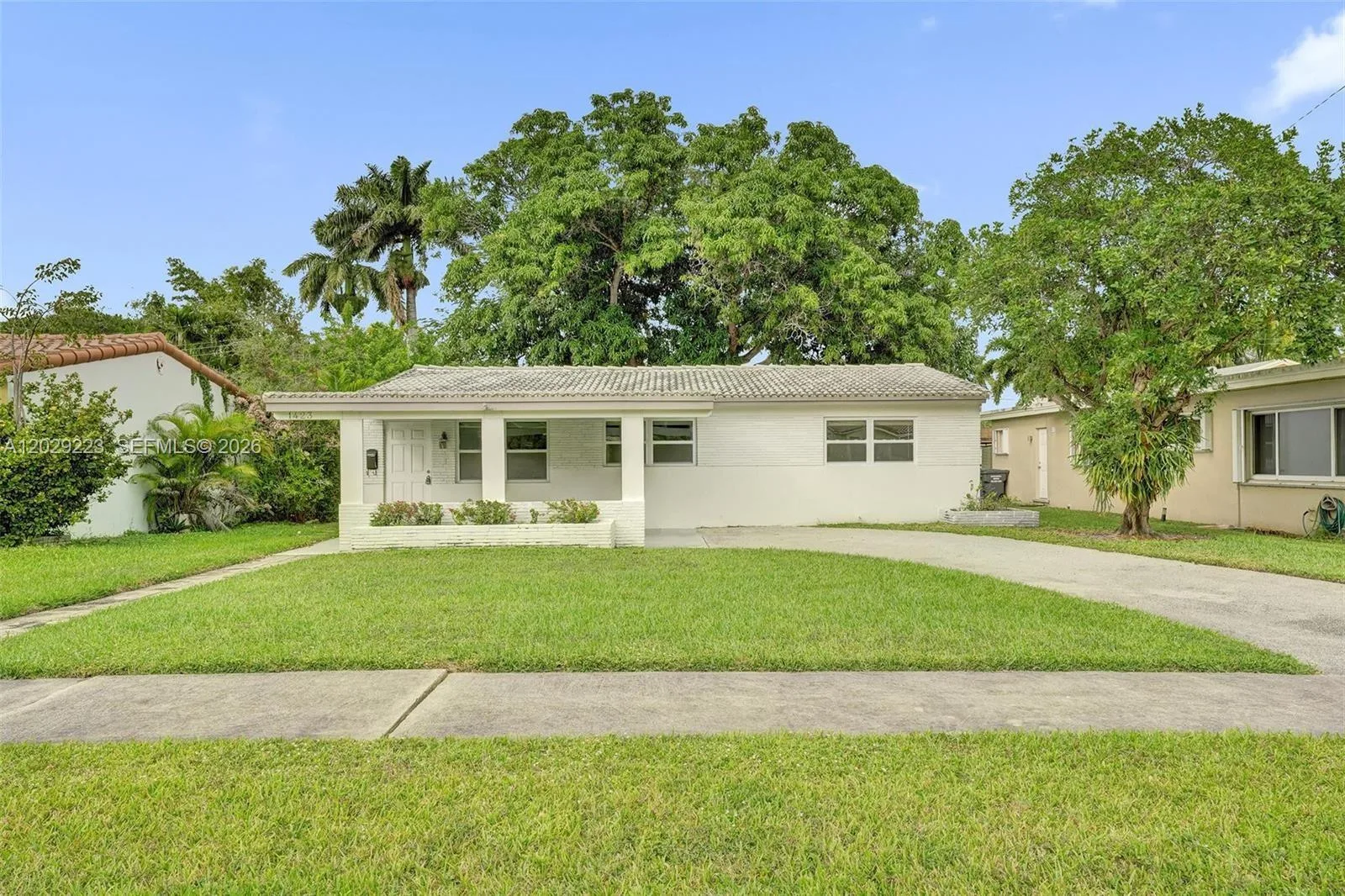 1423 Garfield St, Hollywood, FL 33020