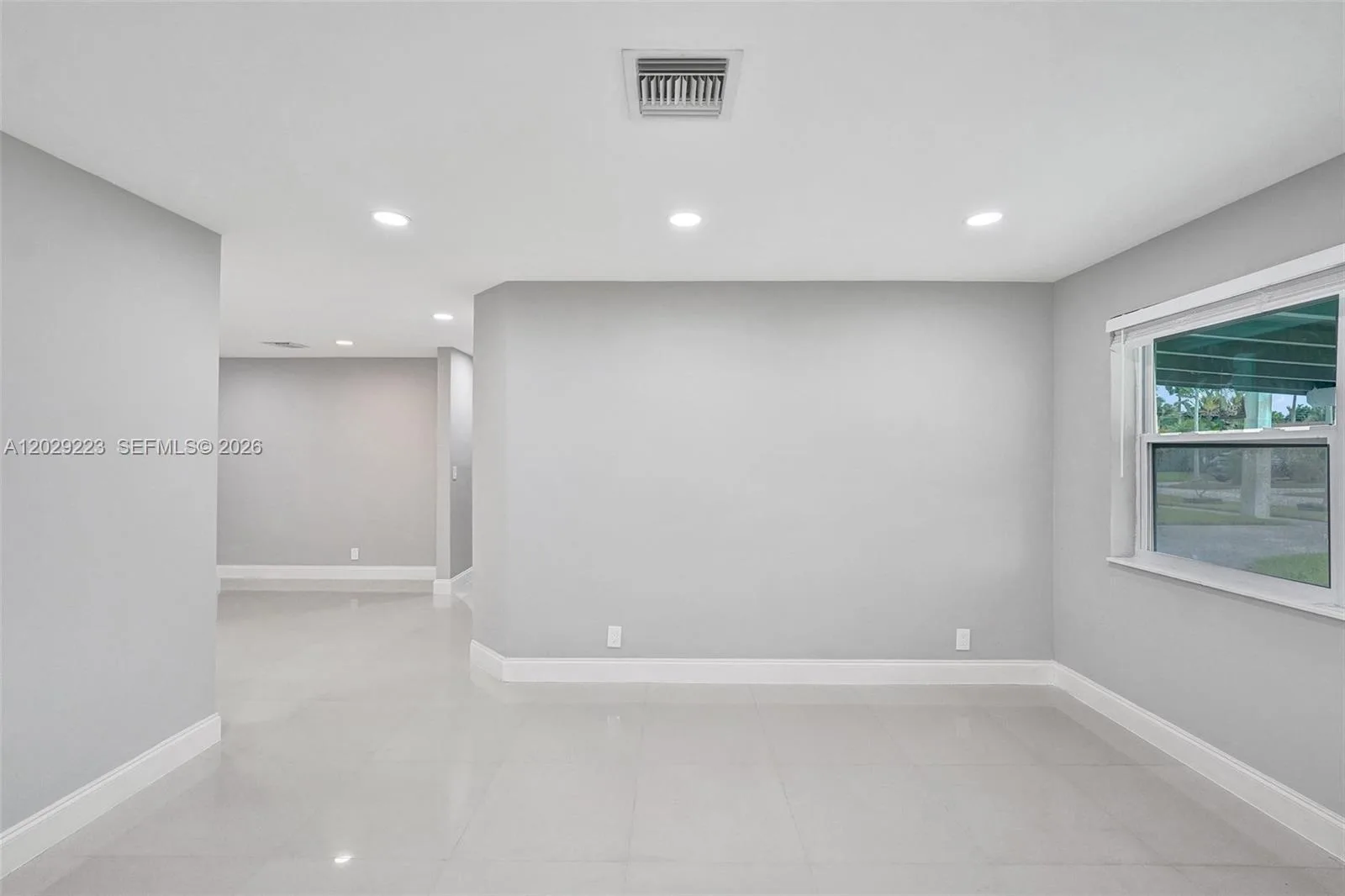 1423 Garfield St, Hollywood, FL 33020 photo 5