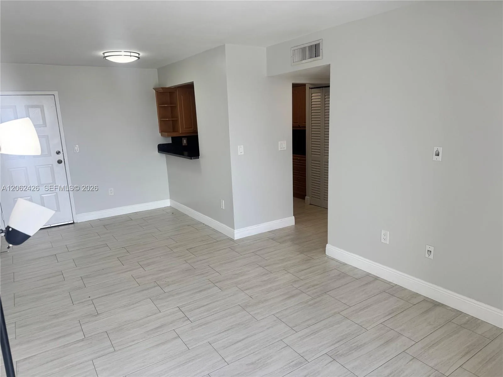 8075 NW 7th St # 403, Miami, FL 33126