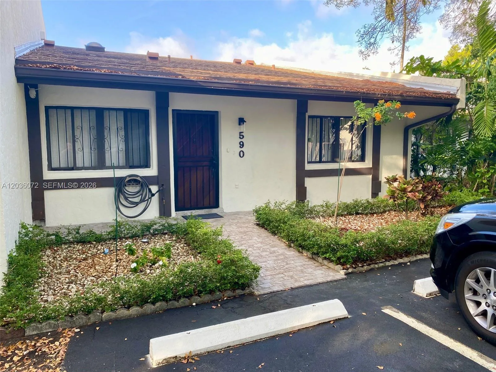 590 NE 199th Ter # 2Y, Miami, FL 33179