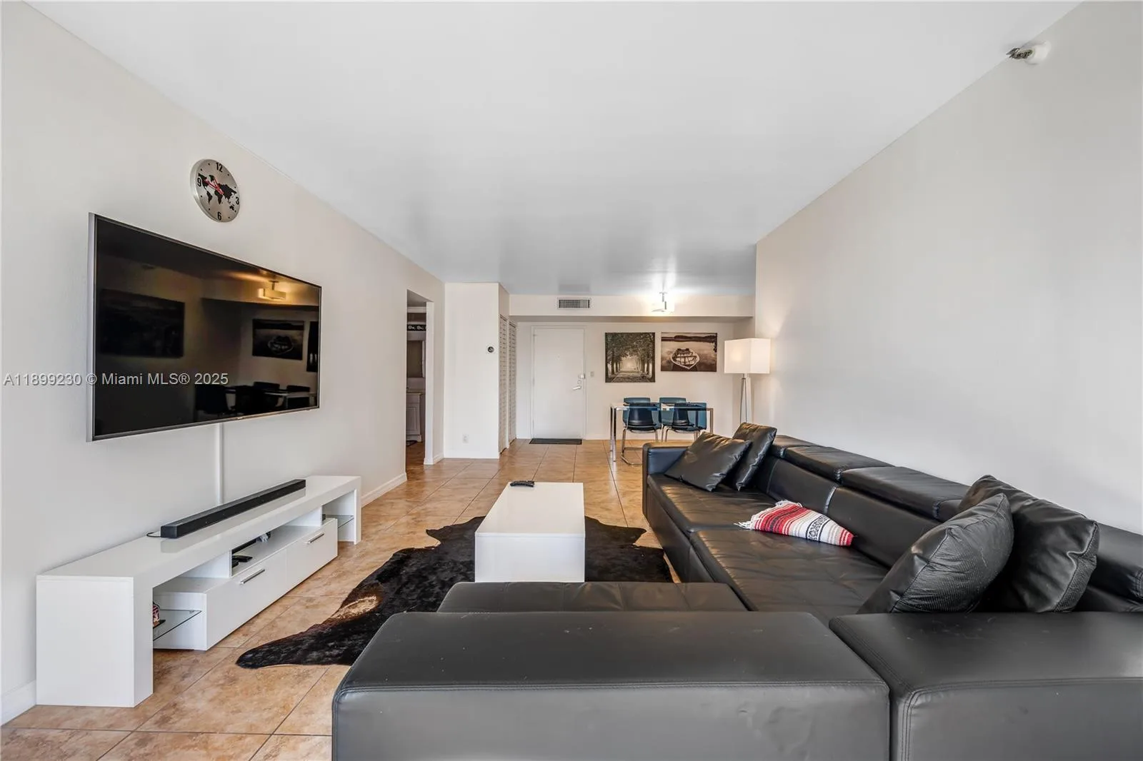 290 174th St # 511, Sunny Isles Beach, FL 33160 photo 2