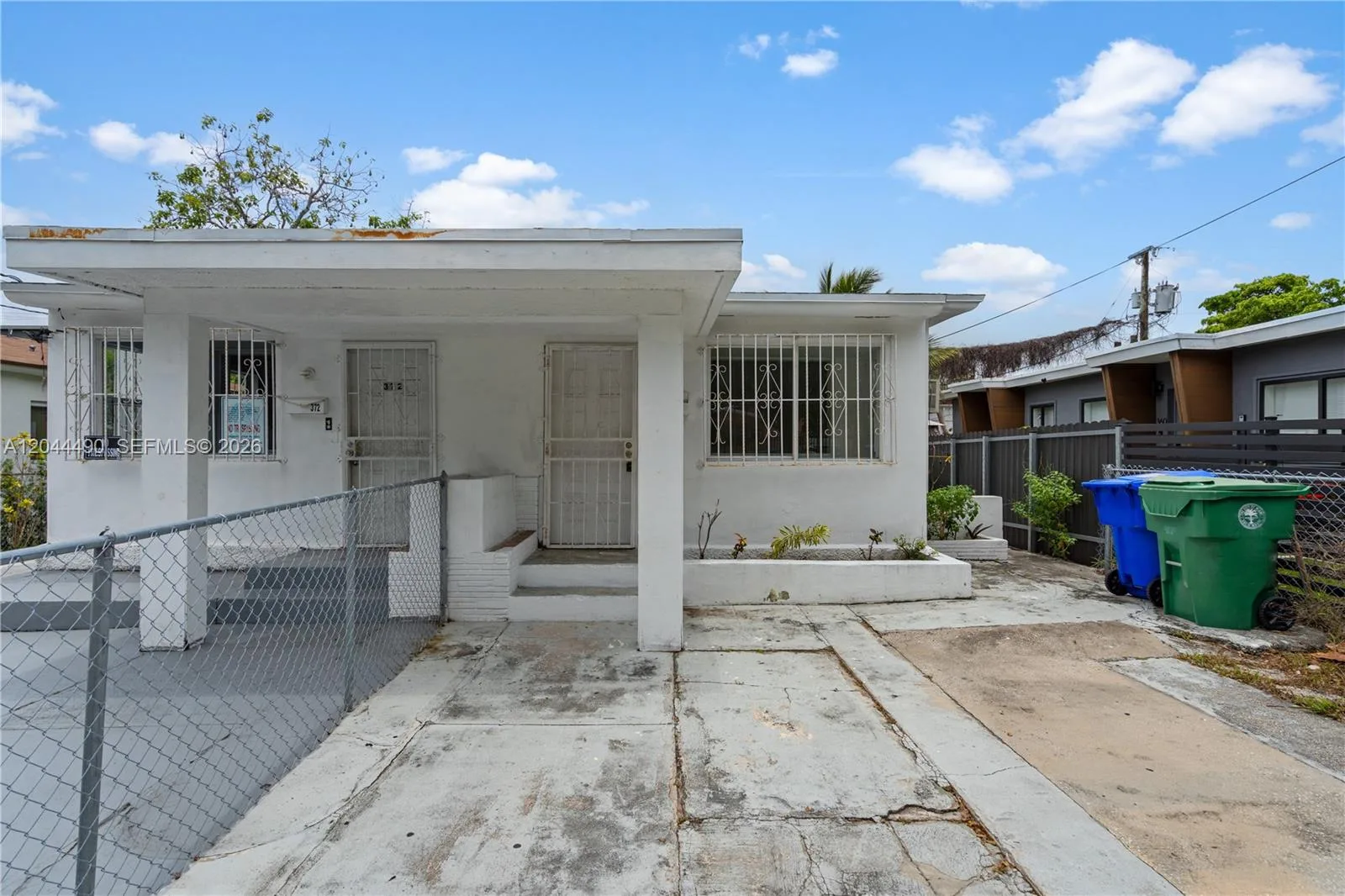 370 NE 55th St, Miami, FL 33137 photo 2