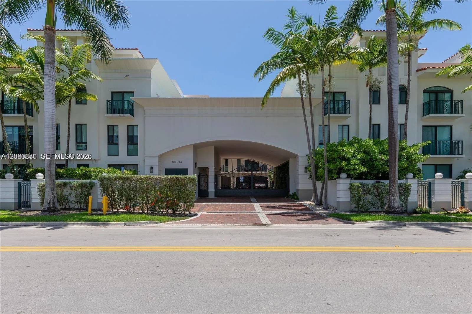 1150 98th St, Bay Harbor Islands, FL 33154
