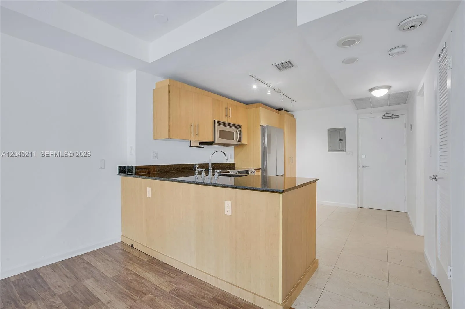 10275 Collins Ave # 201, Bal Harbour, FL 33154 photo 8