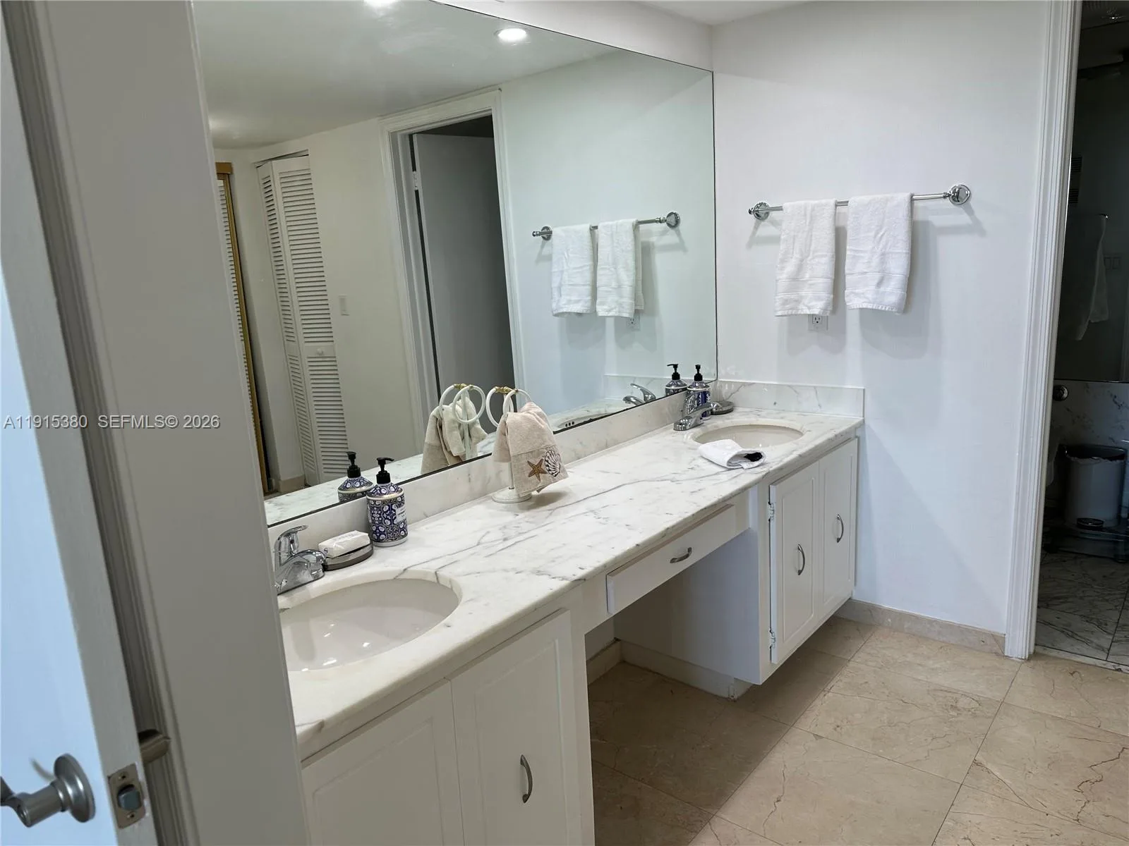 199 Ocean Lane Dr # 1004, Key Biscayne, FL 33149 photo 8