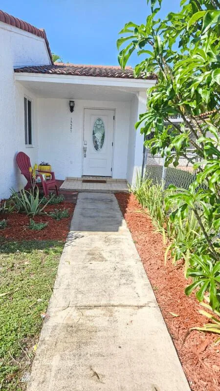 13347 NW 5th Terrace, Miami, FL 33182 photo 3