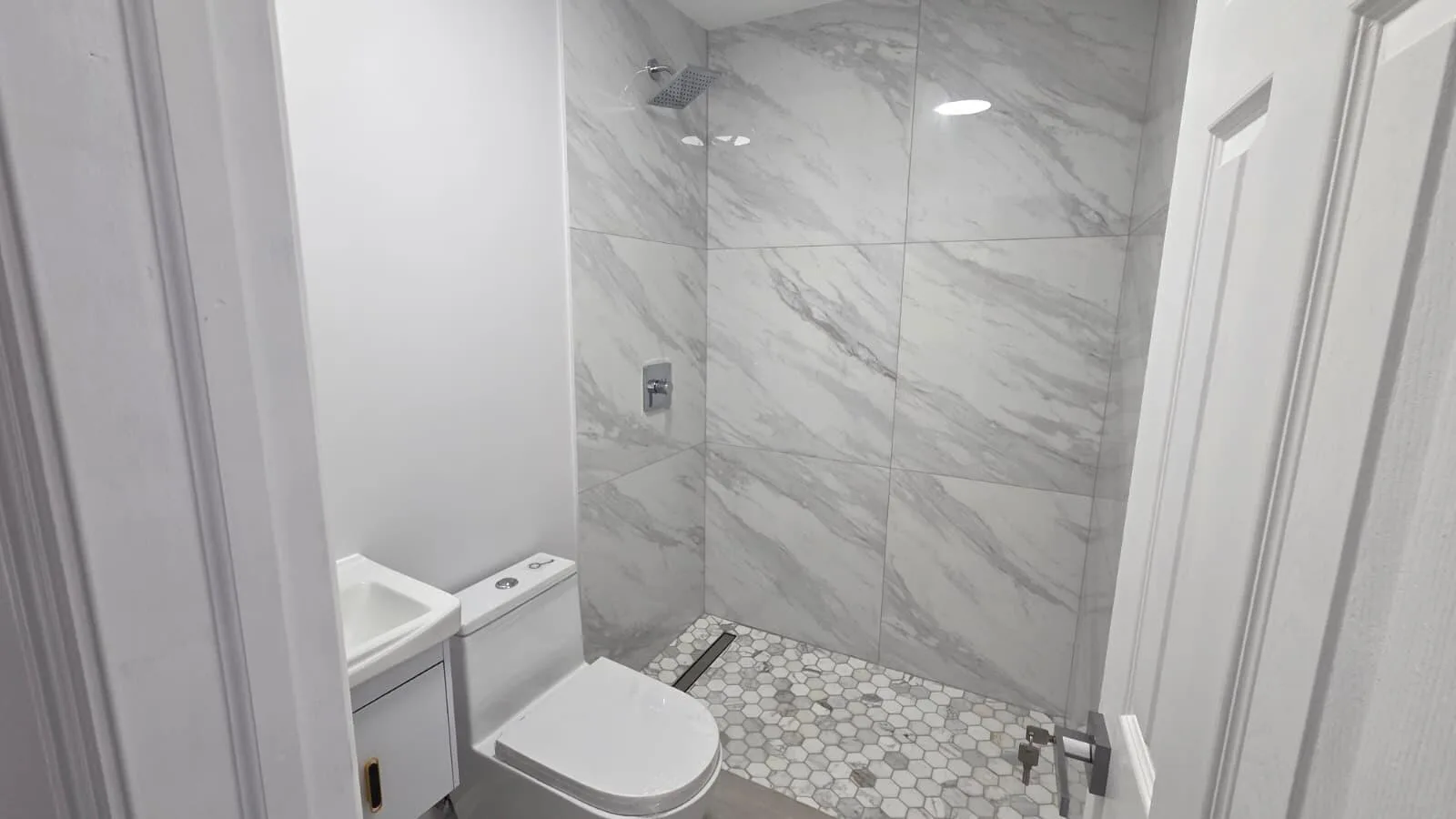 2539 CLEVELAND Street, Hollywood, FL 33020 photo 4