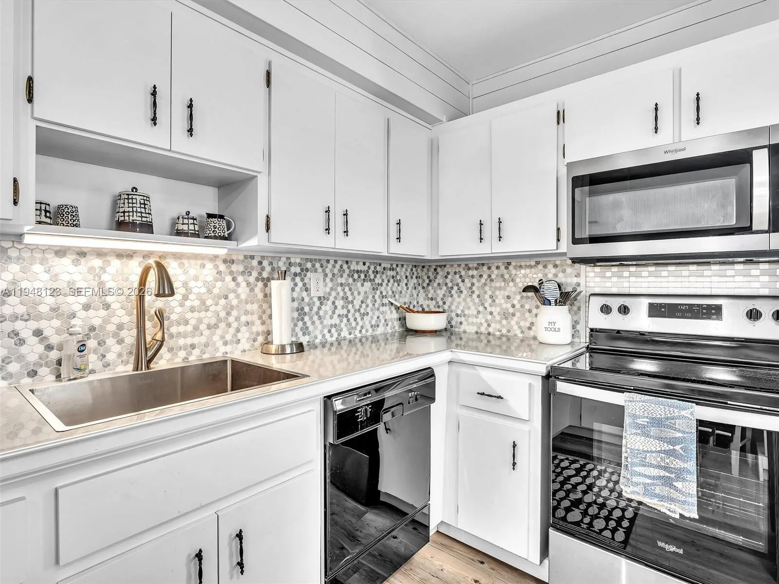 2539 CLEVELAND Street, Hollywood, FL 33020 photo 7