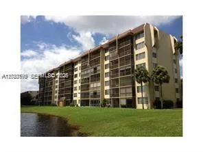3150 W Rolling Hills Cir # 403, Davie, FL 33328