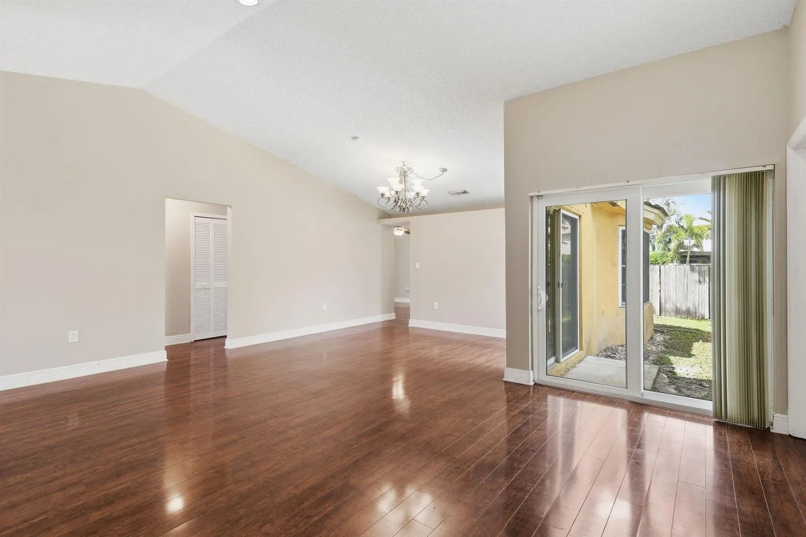 7350 SW 161st Place, Miami, FL 33193 photo 5