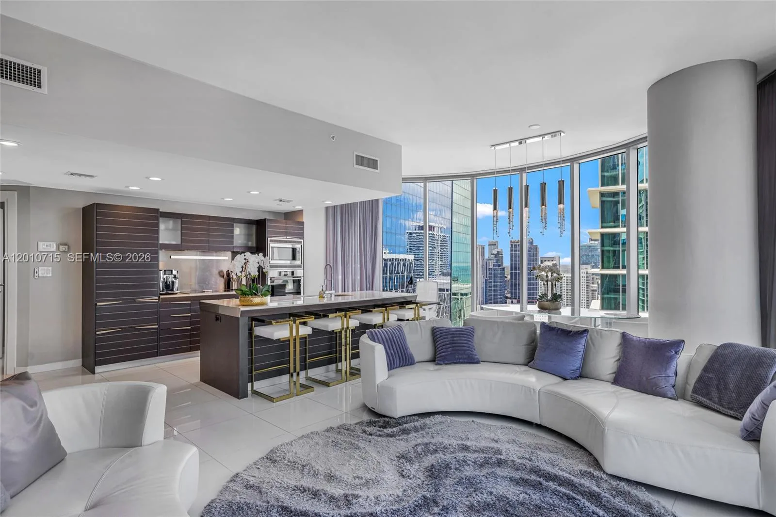 200 Biscayne Boulevard Way # 4401, Miami, FL 33131