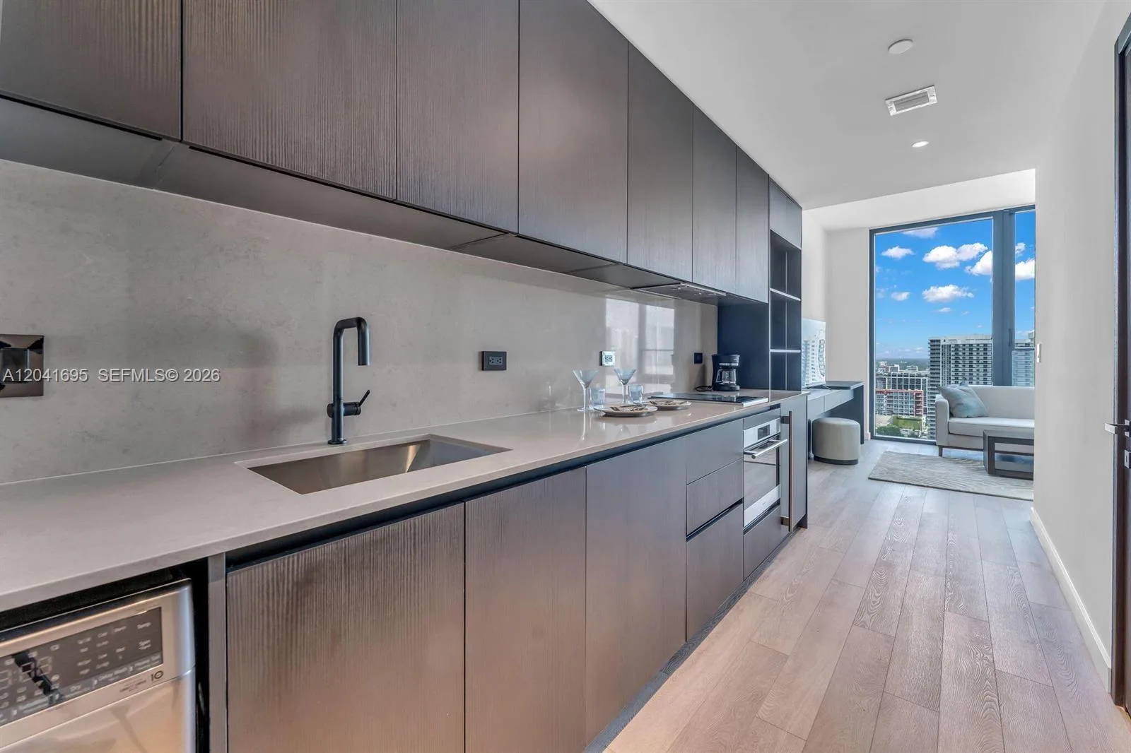 20 NE 11th ST # 3207, Miami, FL 33132