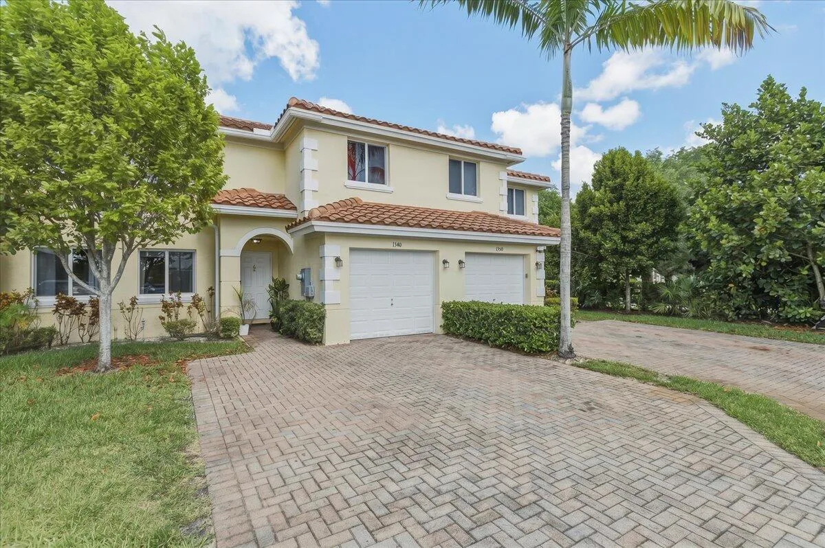 1340 SW 53rd Avenue, North Lauderdale, FL 33068