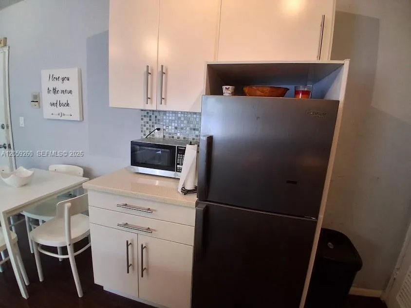 1555 Pennsylvania Ave # 203, Miami Beach, FL 33139 photo 7